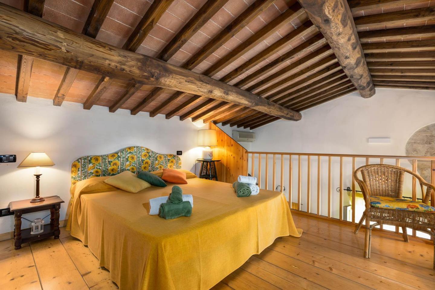 Relais Antico Borgo San Lorenzo Поджибонси Экстерьер фото